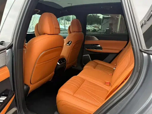 Xpeng G9 — Фото автомобиля 3