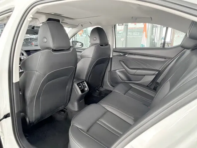 Skoda Octavia — Фото автомобиля 5