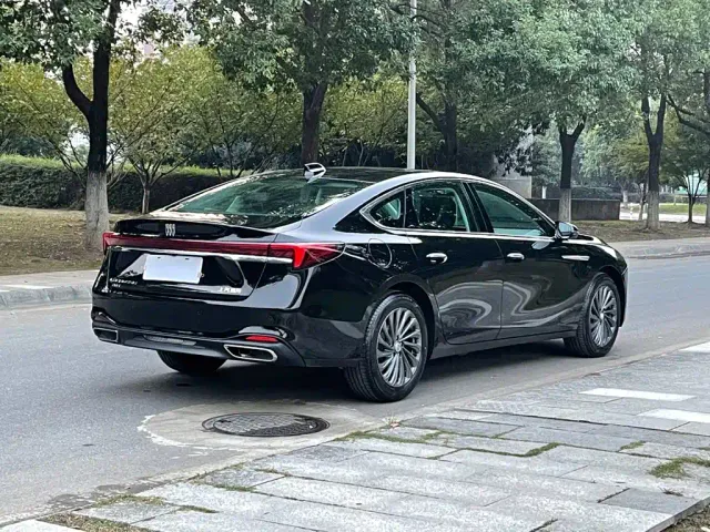 Buick LaCrosse — Фото автомобиля 8