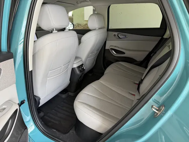 BYD Sealion 05 EV — Фото автомобиля 4