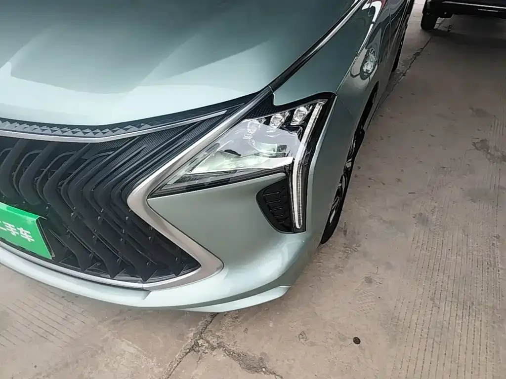 Dongfeng Fengxing Fengxing Yacht 2022 1.5T DCT Wave Chaser Edition — Фото автомобиля 23