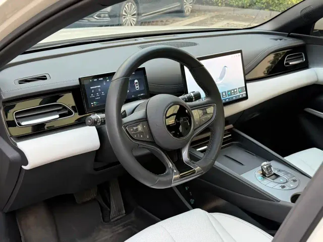 BYD Seal 06 — Фото автомобиля 9