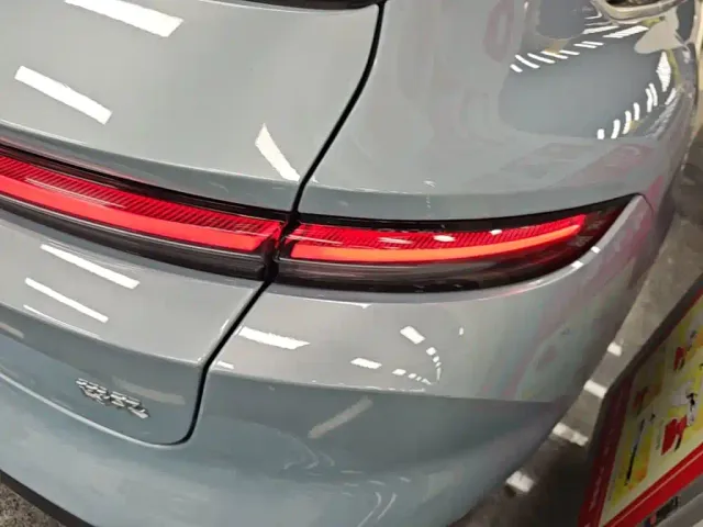 Nio ET5 Touring — Фото автомобиля 7