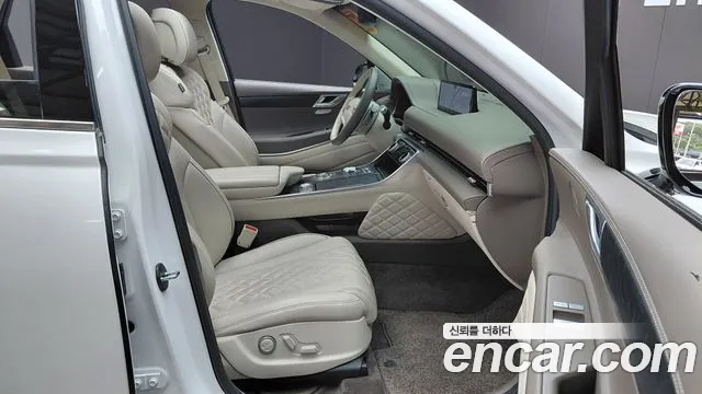 Genesis GV80 — Фото автомобиля 16