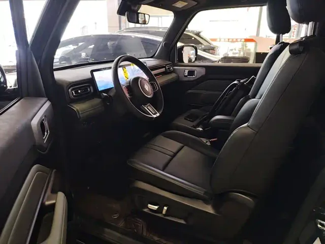 Baojun Yep — Фото автомобиля 15