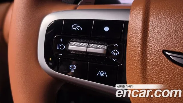 Genesis GV70 — Фото автомобиля 20