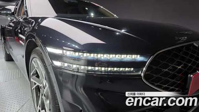 Genesis G90 Бензин 3.5 турбо AWD — Фото автомобиля 20