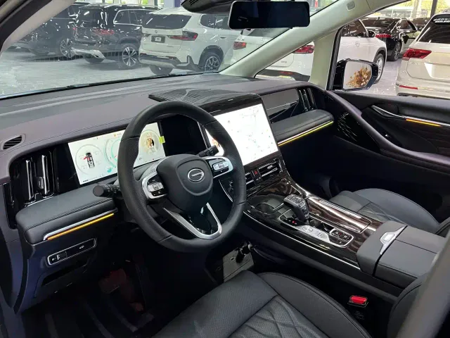 GAC Trumpchi M8 — Фото автомобиля 8