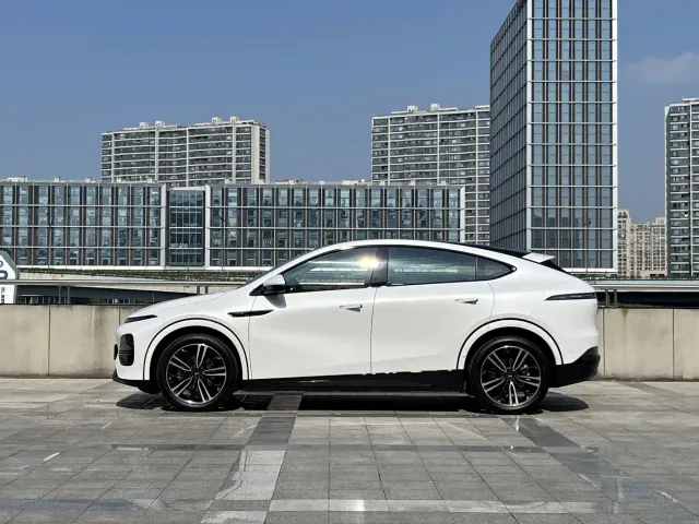 Xpeng G6 — Фото автомобиля 4