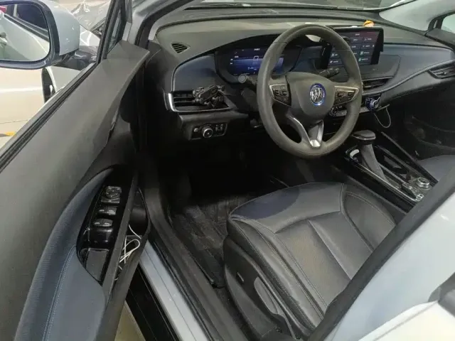 Buick Velite 6 — Фото автомобиля 9