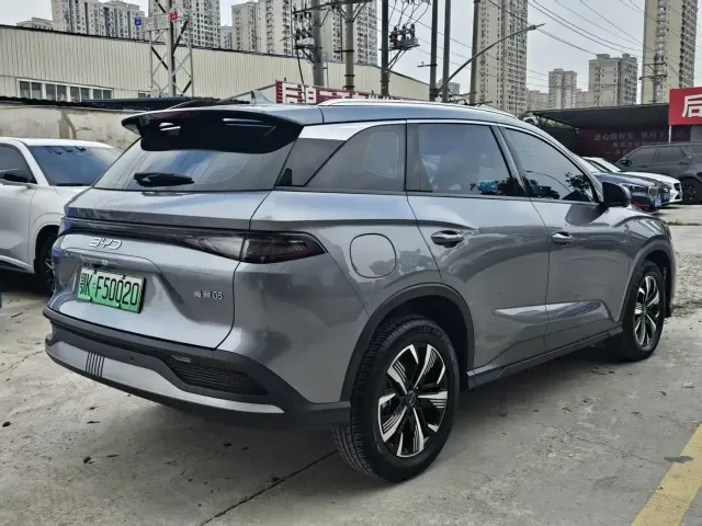 BYD Seal 05 DM-i — Фото автомобиля 7