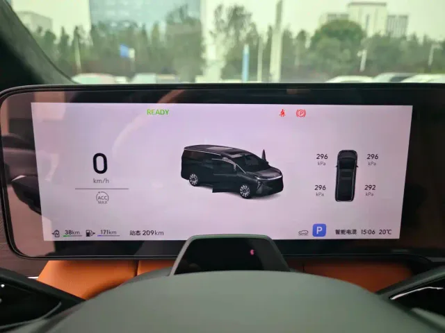 Buick Zhijing Shijia — Фото автомобиля 10