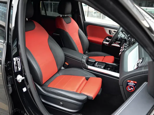 Mercedes-Benz GLA-Class AMG — Фото автомобиля 13