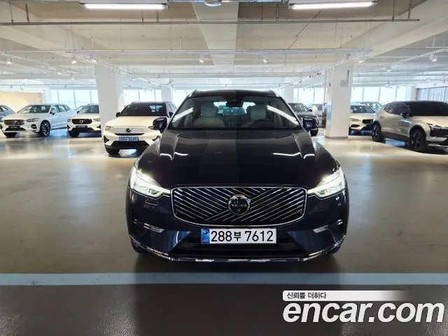 Volvo XC60 Generation 2 — Фото автомобиля 3