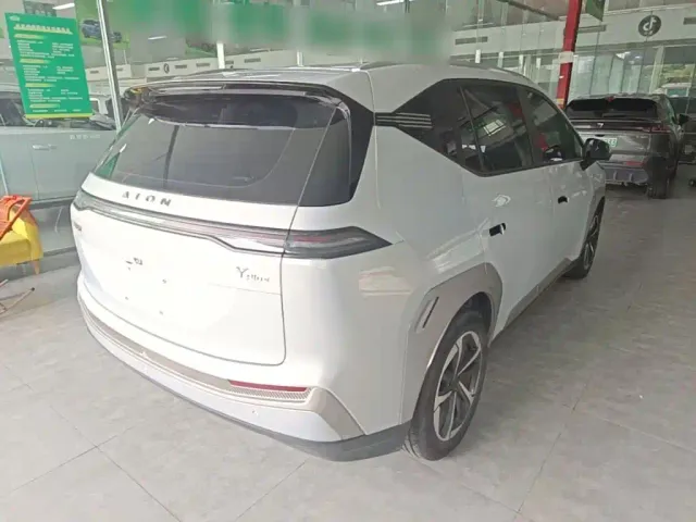 GAC Aion Y — Фото автомобиля 6
