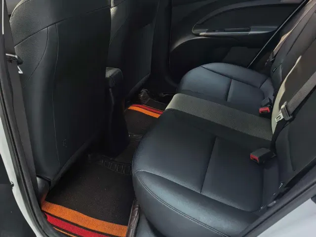 Kia KX1 — Фото автомобиля 8