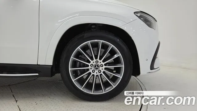 Mercedes-Benz GLE-Class — Фото автомобиля 5
