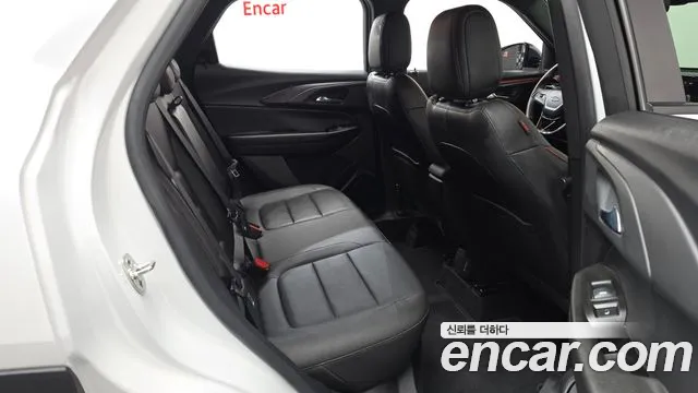 ChevroletGMDaewoo Trailblazer Новый Trailblazer 1.3 Turbo 2WD — Фото автомобиля 12