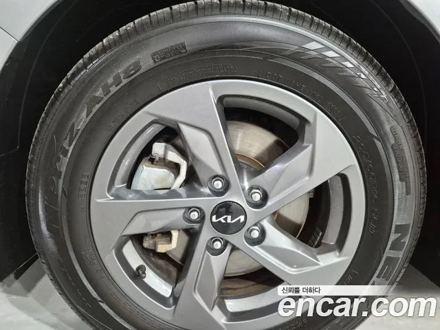 Kia K5 K5 3 поколение 2.0 LPI(Для проката) — Фото автомобиля 5
