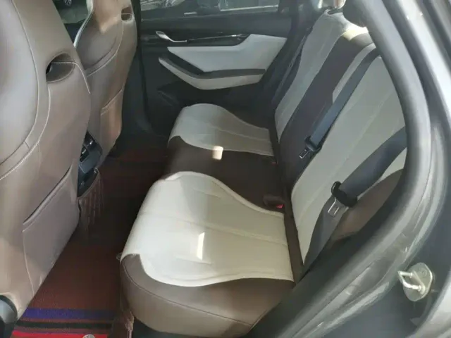 BYD Qin PLUS — Фото автомобиля 16