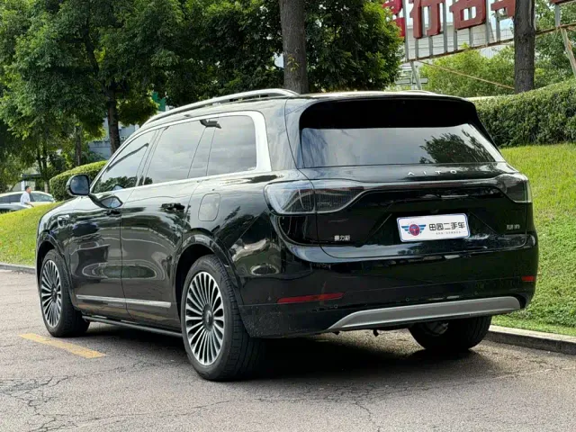Aito M9 — Фото автомобиля 4