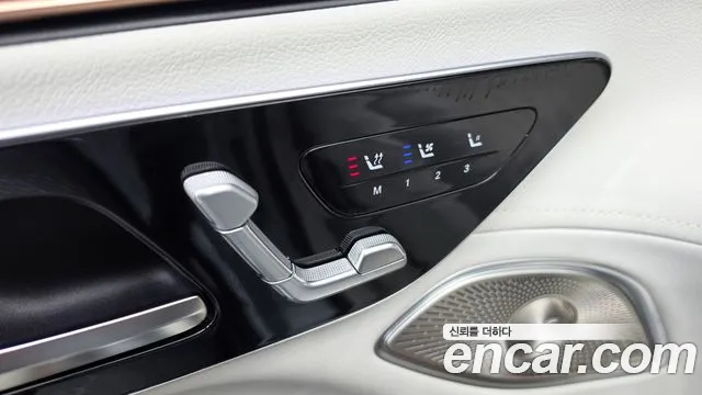 Mercedes-Benz EQS — Фото автомобиля 23