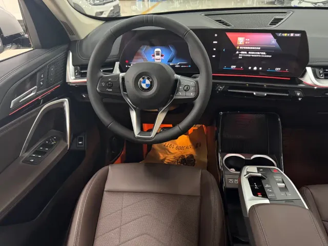 BMW X1 — Фото автомобиля 5