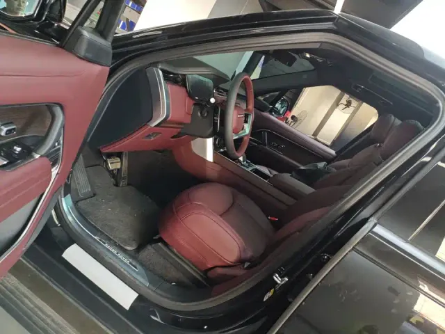 Land Rover Range Rover — Фото автомобиля 4
