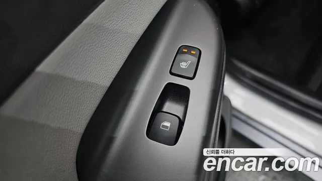 Hyundai Kona Новый Kona Бензин 1.6 турбо 2WD — Фото автомобиля 19