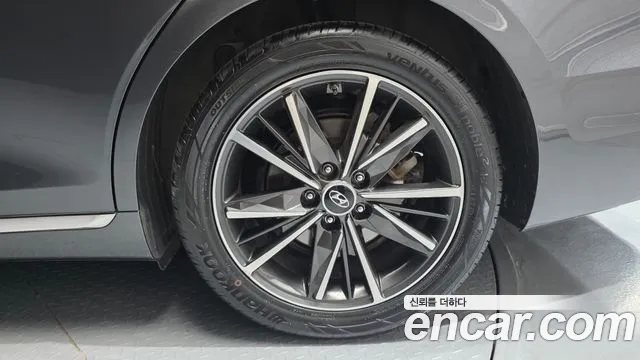 Hyundai Grandeur Grandeur (New) — Фото автомобиля 6