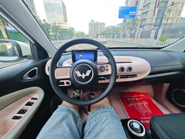 Wuling Bingo — Фото автомобиля 9