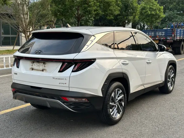 Hyundai Tucson — Фото автомобиля 9