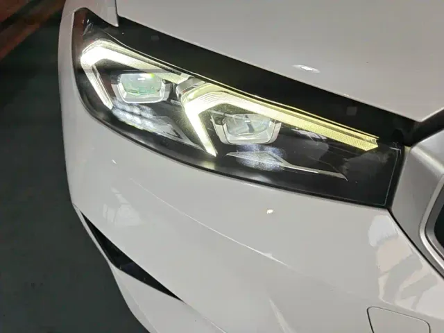 BMW i3 — Фото автомобиля 10