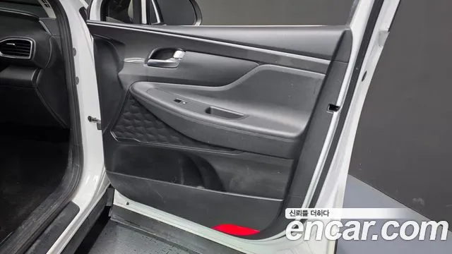 Hyundai Santafe Новый Santa Fe Дизель 2.2 4WD — Фото автомобиля 24