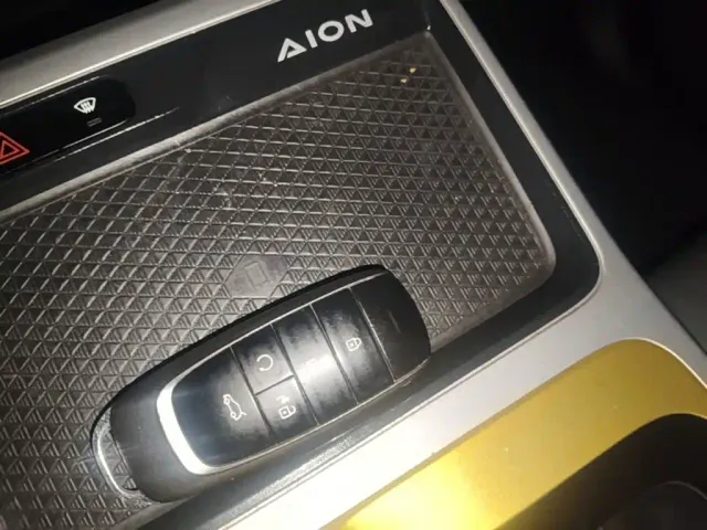 GAC Aion Y — Фото автомобиля 8