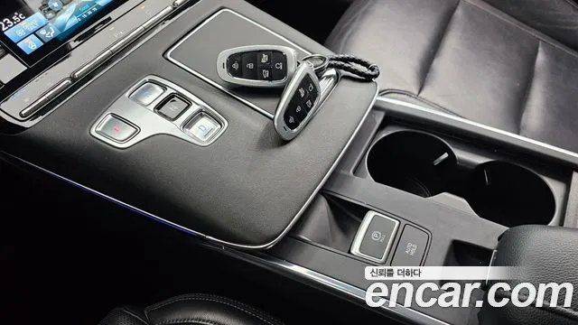 Hyundai Grandeur — Фото автомобиля 9