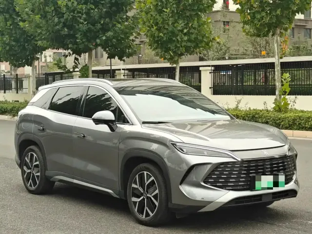 BYD Song L DM-i 2024 160km Superior — Фото автомобиля 3