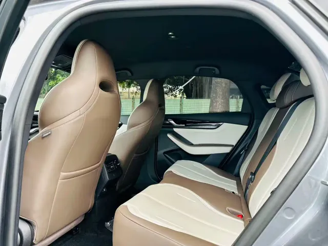 BYD Qin PLUS — Фото автомобиля 8