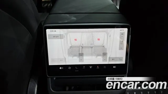 Tesla Model Y — Фото автомобиля 19