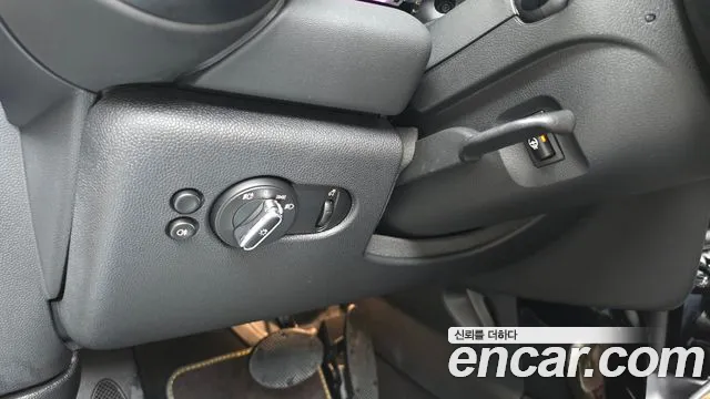 Mini Cooper Cooper Электро SE Электро — Фото автомобиля 17