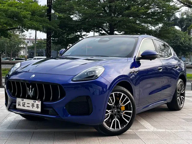 Фотография автомобиля — Maserati Grecale