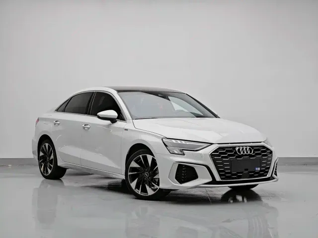 Audi A3 — Фото автомобиля 3