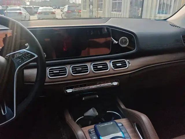 Mercedes-Benz GLE-Class — Фото автомобиля 13