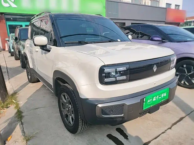 Baojun Yep Plus — Фото автомобиля 3