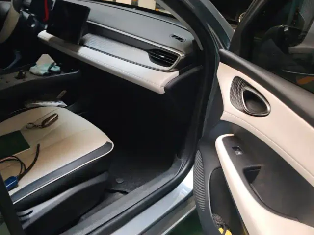 BYD Seal 05 DM-i — Фото автомобиля 8