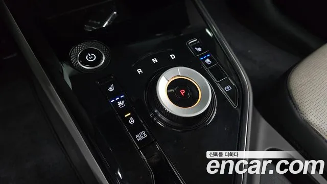Kia Niro New — Фото автомобиля 12