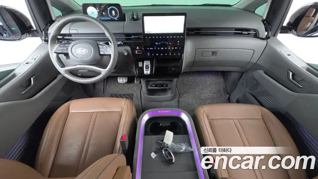 Hyundai Staria — Фото автомобиля 10