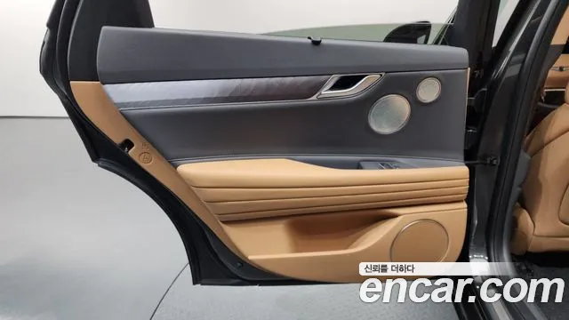 Genesis G80 RG3 — Фото автомобиля 14