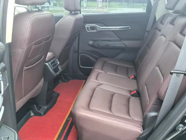 Geely Haoyue — Фото автомобиля 4