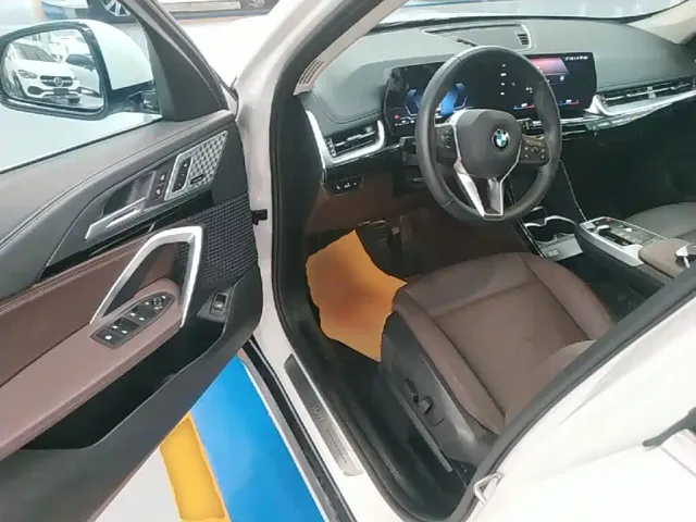BMW X1 — Фото автомобиля 15
